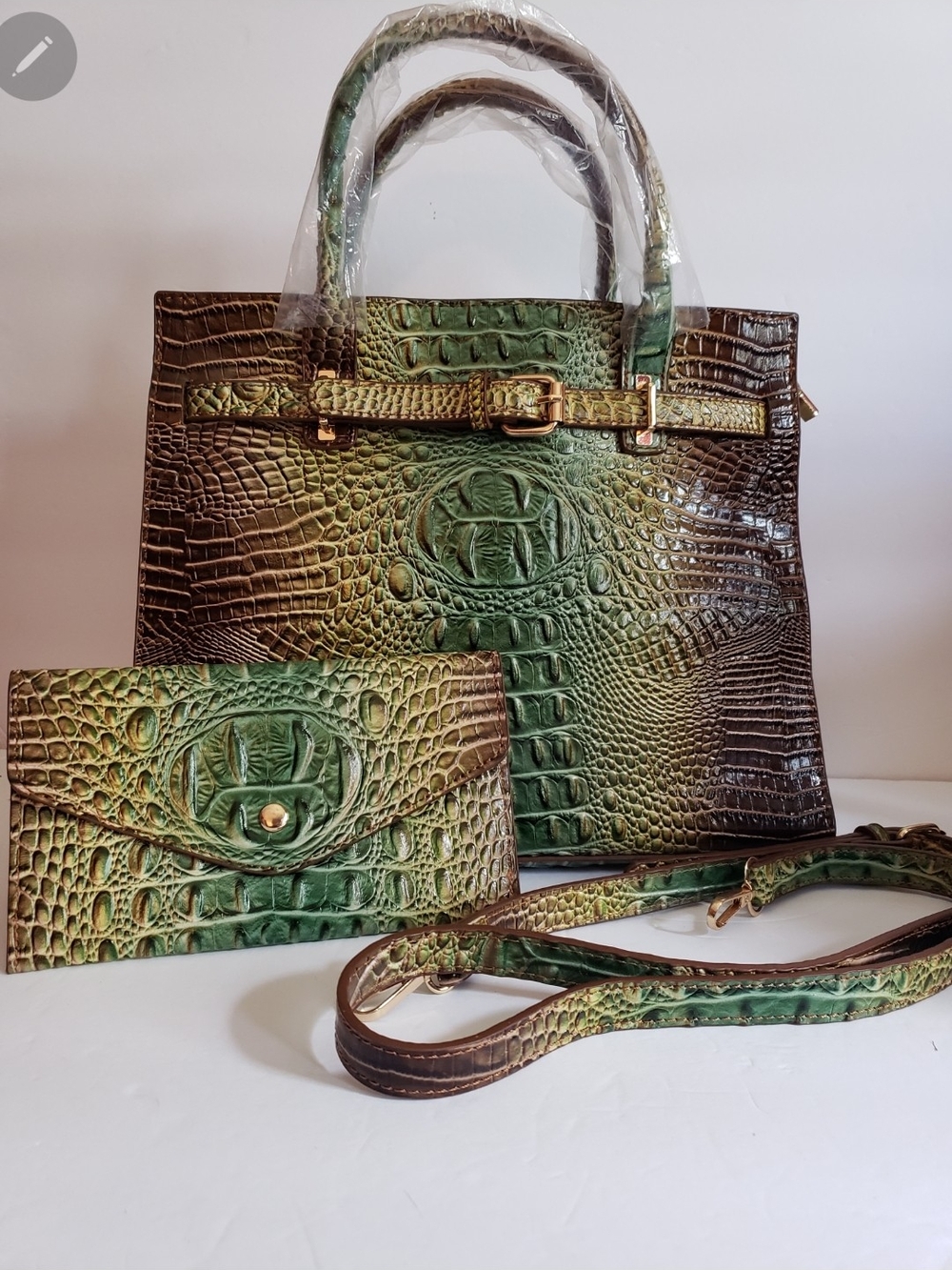 Green Croc-Embossed Tote and Wallet Set